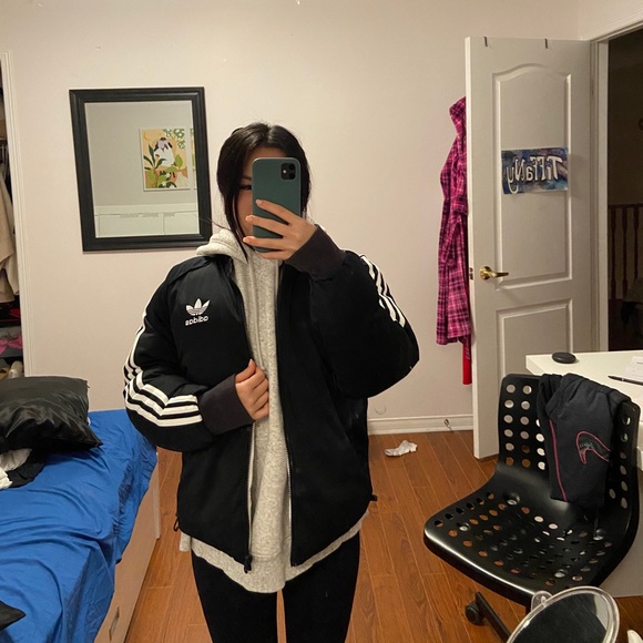 adidas originals puffer jacket - Picture 2 of 3